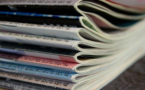 Stapel Zeitschriften